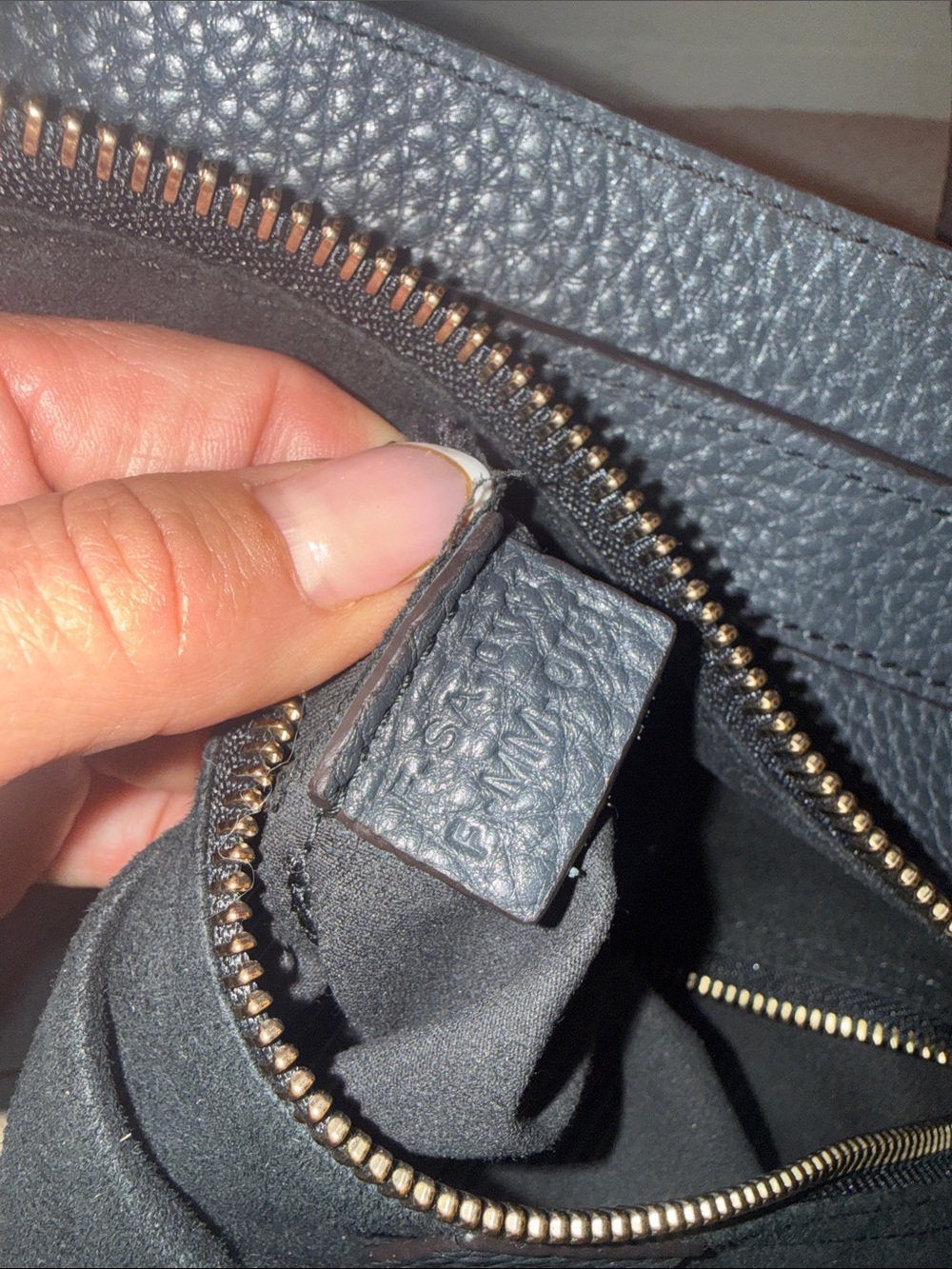 Celine grey Lamb skin Tote with Gold Zip Detail - Picture 4 of 7